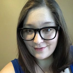 Meet your Posher, Kelli